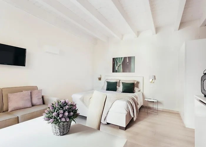 Opera - By Residences * Bologna