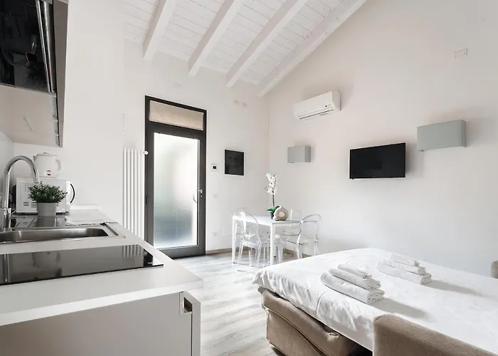 Appartamento Opera - By Residences
