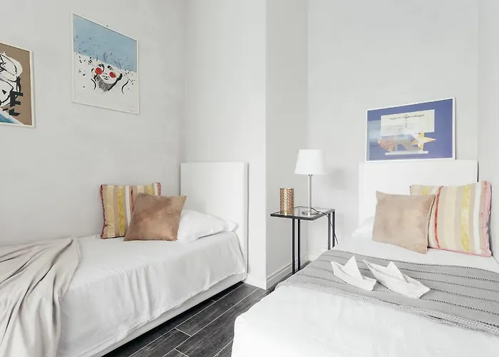 Opera - By Residences * Bologna