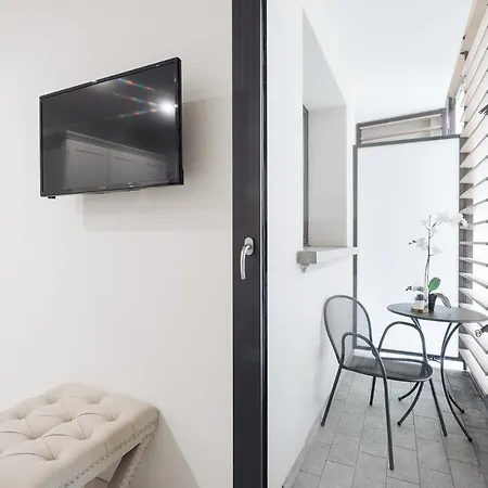 Apartment Opera