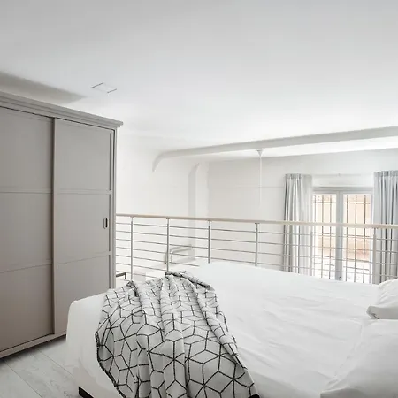 Opera - By Residences 볼로냐