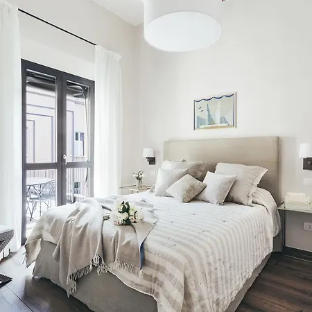 Apartment Opera