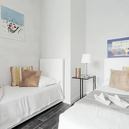 Opera - By Residences * 볼로냐